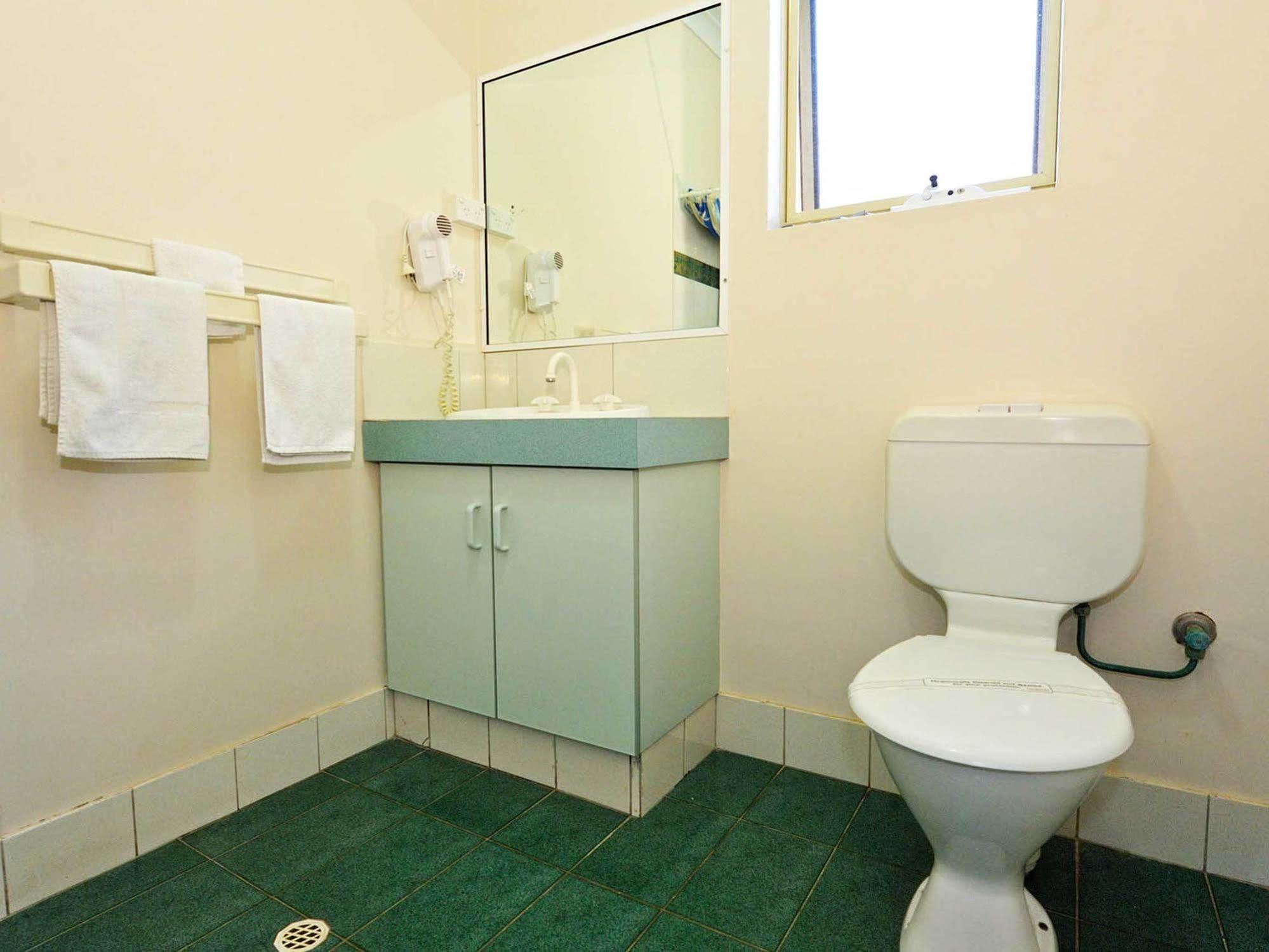 Abrolhos Reef Lodge Джералдтон Екстериор снимка