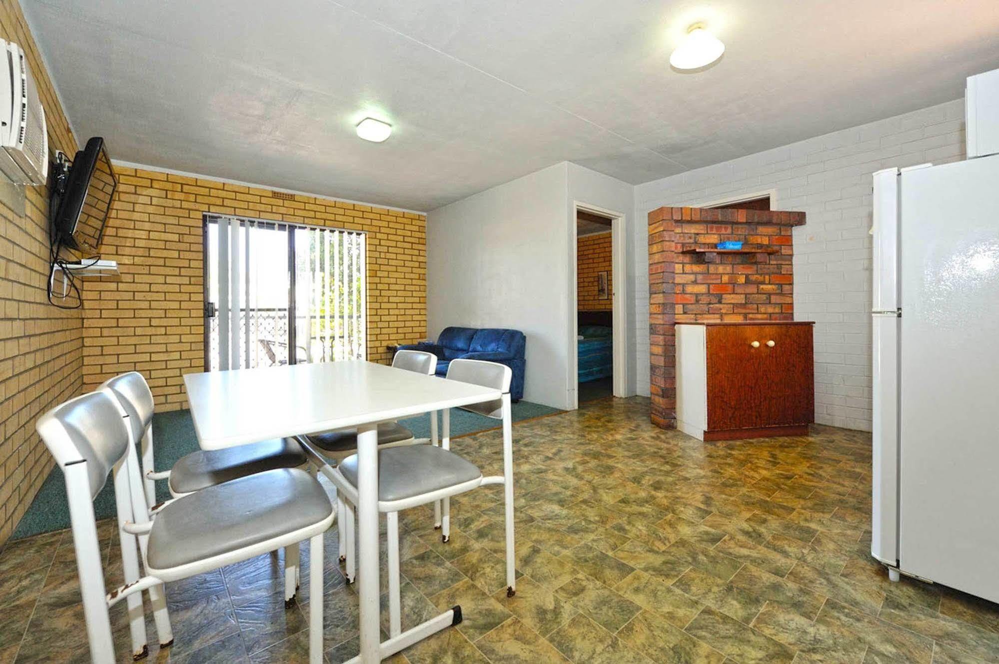 Abrolhos Reef Lodge Джералдтон Екстериор снимка