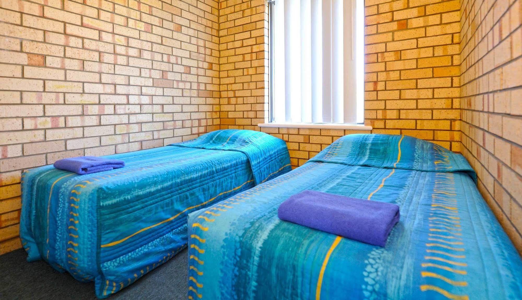Abrolhos Reef Lodge Джералдтон Екстериор снимка
